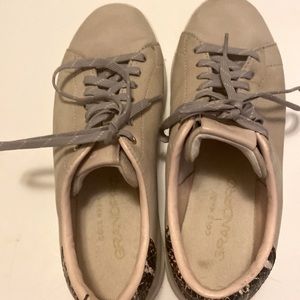 women’s size 7.5 Cole Hann grand pro shoes. No box